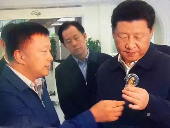 習(xí)近平書記親自調(diào)研LED燈絲燈 引發(fā)熱議！